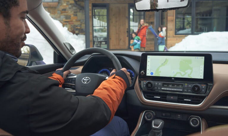 2024 Toyota Grand Highlander Hybrid interior infotainment