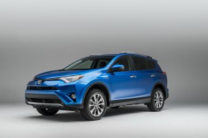 2016-Toyota-RAV4-Hybrid-4