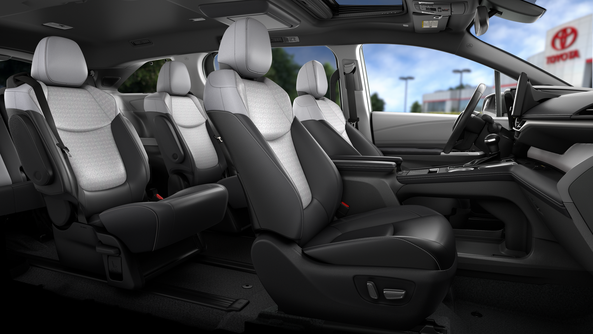 2026 Toyota Sienna XSE