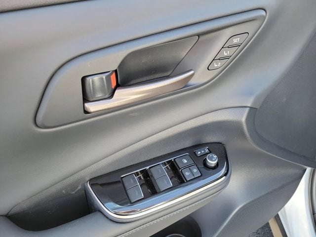 2026 Toyota Toyota Crown Signia Limited