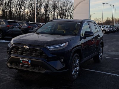 2025 Toyota RAV4 XLE Premium