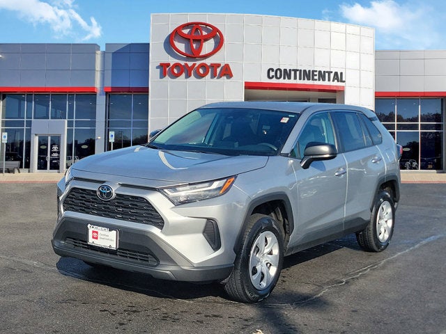 2024 Toyota RAV4 LE