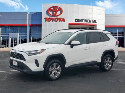 2022 Toyota RAV4 XLE