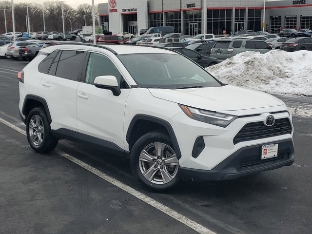2022 Toyota RAV4 XLE
