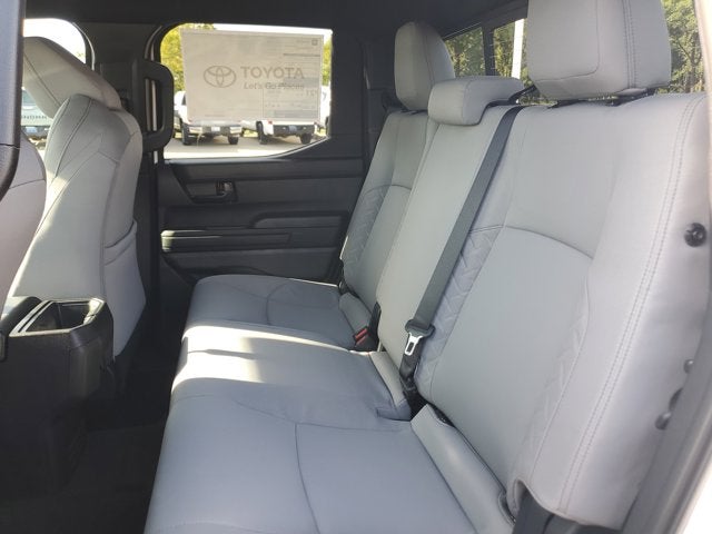 2025 Toyota Tacoma 4WD SR5