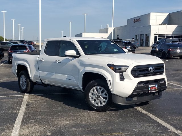 2025 Toyota Tacoma 4WD SR5