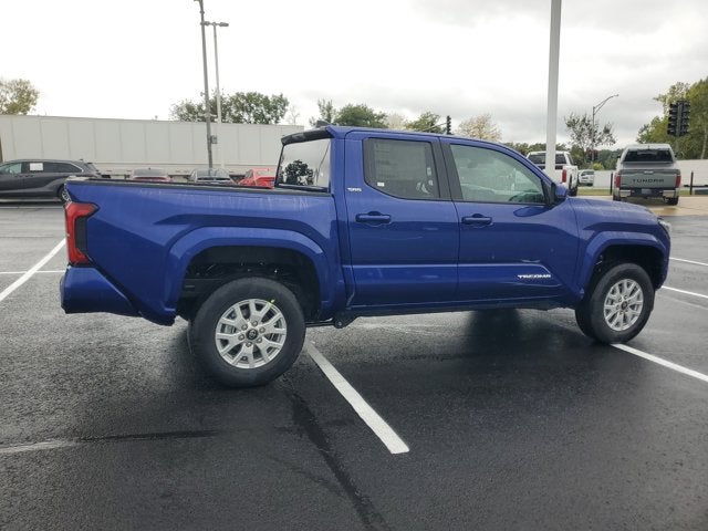 2025 Toyota Tacoma 4WD SR5