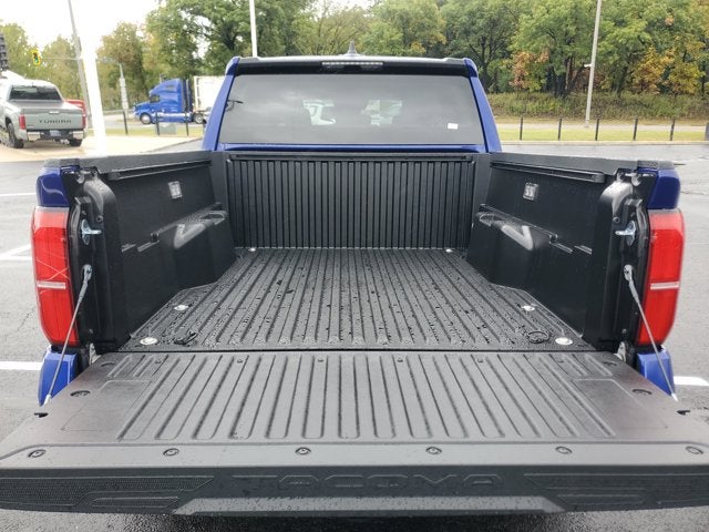 2025 Toyota Tacoma 4WD SR5