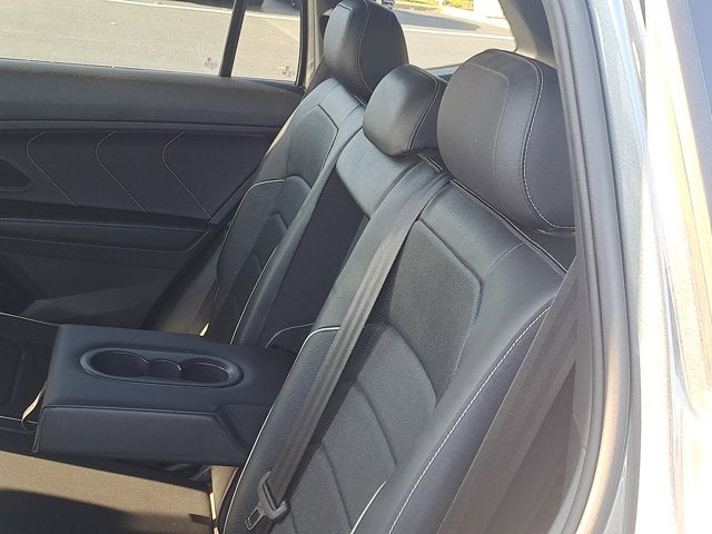 2022 Volkswagen Tiguan SEL R-Line