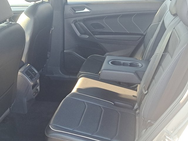 2022 Volkswagen Tiguan SEL R-Line