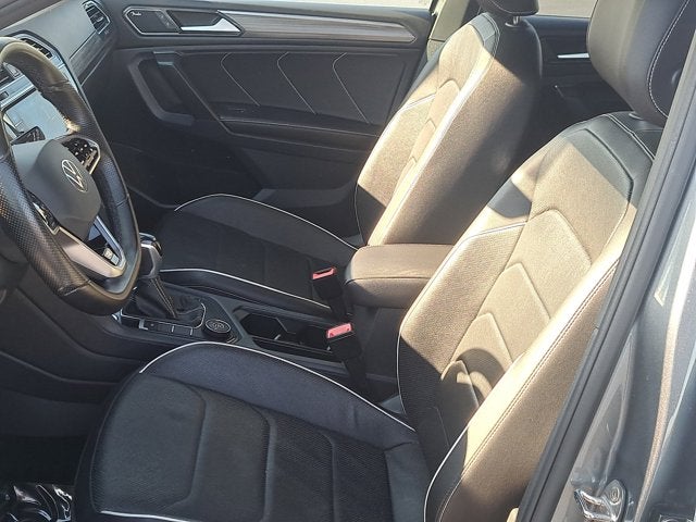 2022 Volkswagen Tiguan SEL R-Line