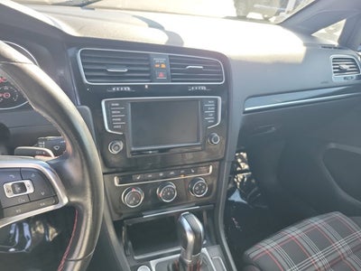2017 Volkswagen Golf GTI Sport