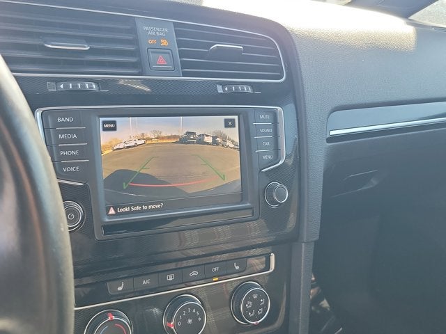 2017 Volkswagen Golf GTI Sport