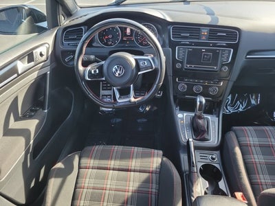 2017 Volkswagen Golf GTI Sport