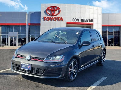 2017 Volkswagen Golf GTI Sport