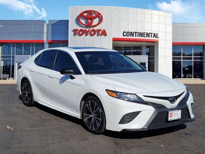 2018 Toyota Camry SE