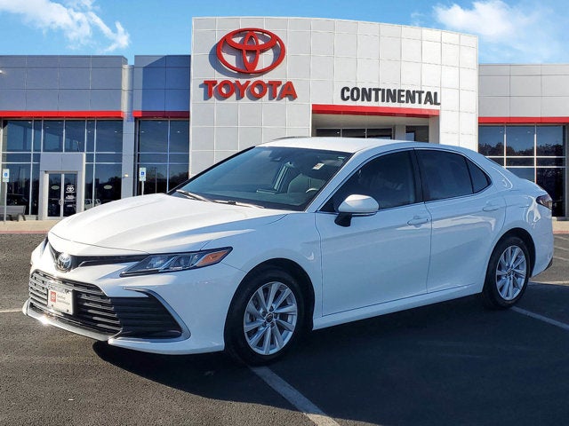 2022 Toyota Camry LE