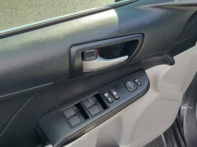 2013 Toyota Camry LE