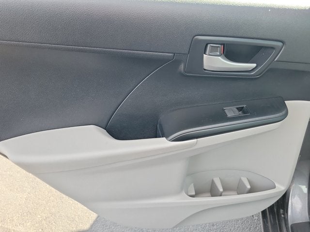 2013 Toyota Camry LE