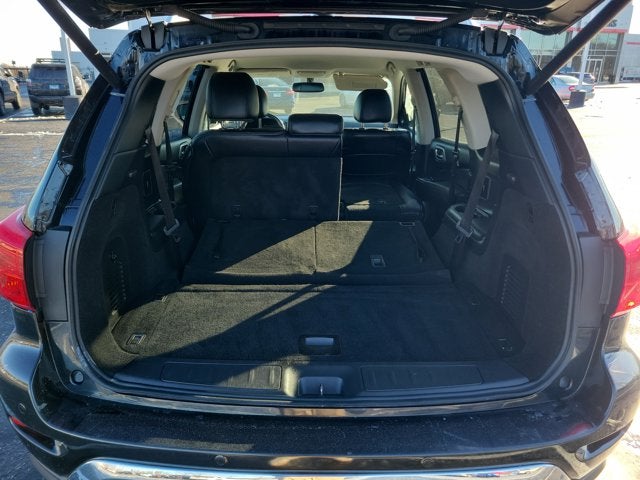 2019 Nissan Pathfinder SL