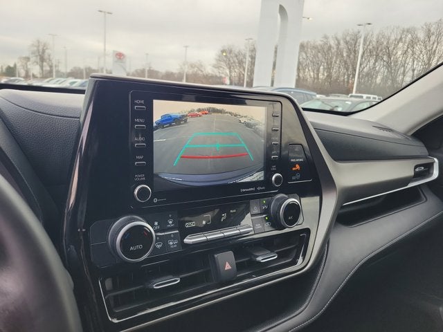 2020 Toyota Highlander LE