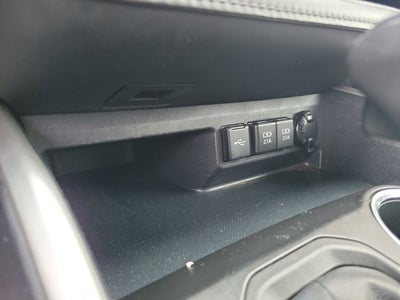 2020 Toyota Highlander LE