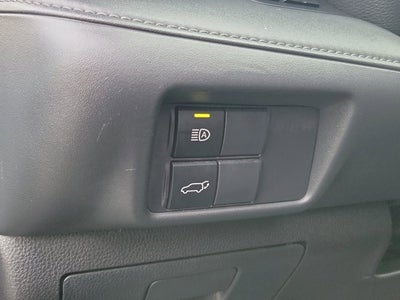 2020 Toyota Highlander LE