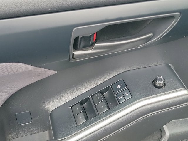 2020 Toyota Highlander LE