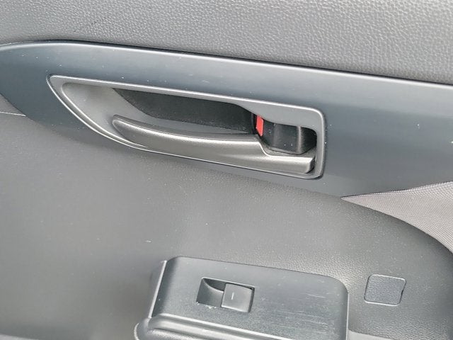 2020 Toyota Highlander LE