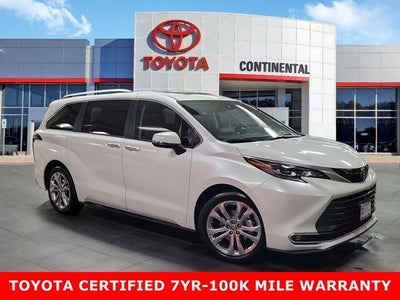 2024 Toyota Sienna Platinum
