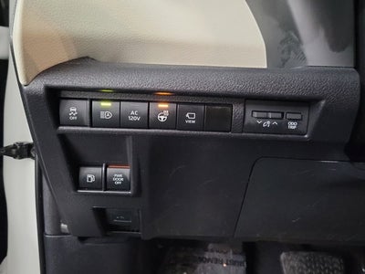 2024 Toyota Sienna Platinum