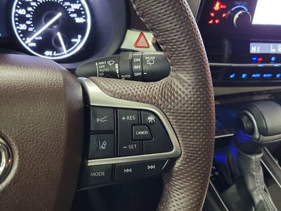 2024 Toyota Sienna Platinum