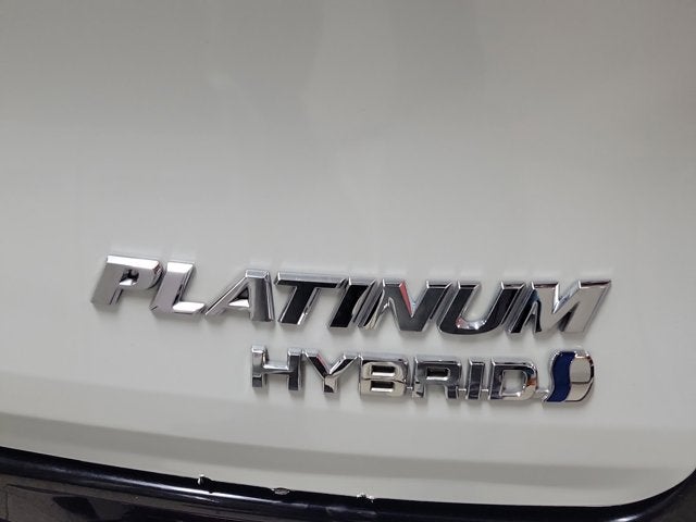 2024 Toyota Sienna Platinum