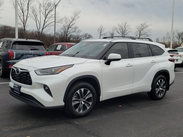 2025 Toyota Highlander XLE