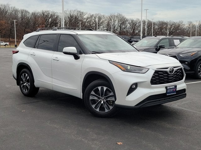 2025 Toyota Highlander XLE