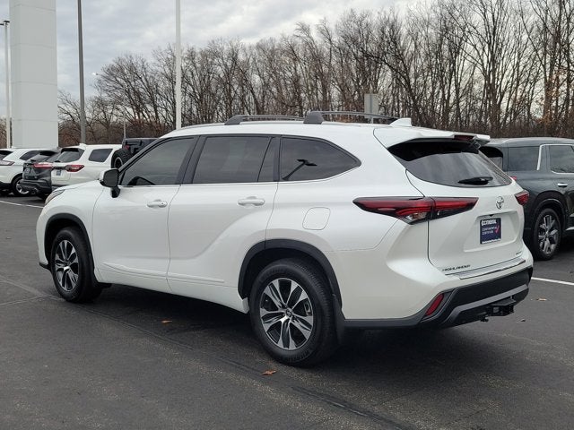 2025 Toyota Highlander XLE