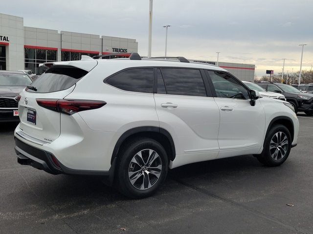 2025 Toyota Highlander XLE