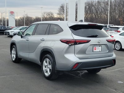 2024 Toyota Highlander LE