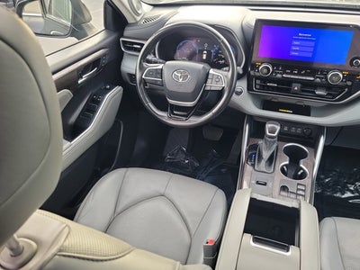 2023 Toyota Highlander Limited