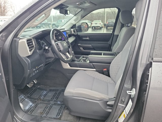 2022 Toyota Tundra 4WD SR5