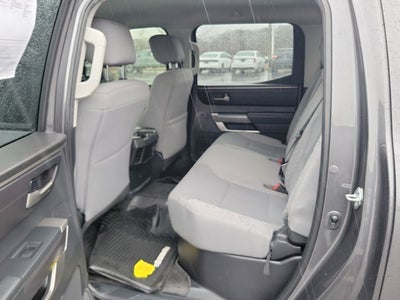 2022 Toyota Tundra 4WD SR5