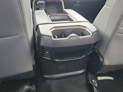 2022 Toyota Tundra 4WD SR5