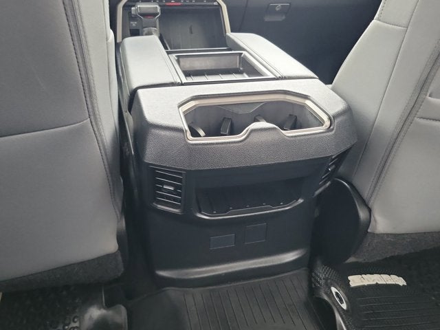 2022 Toyota Tundra 4WD SR5