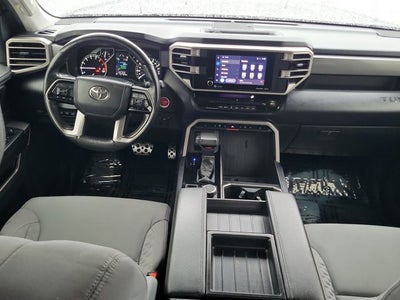 2022 Toyota Tundra 4WD SR5