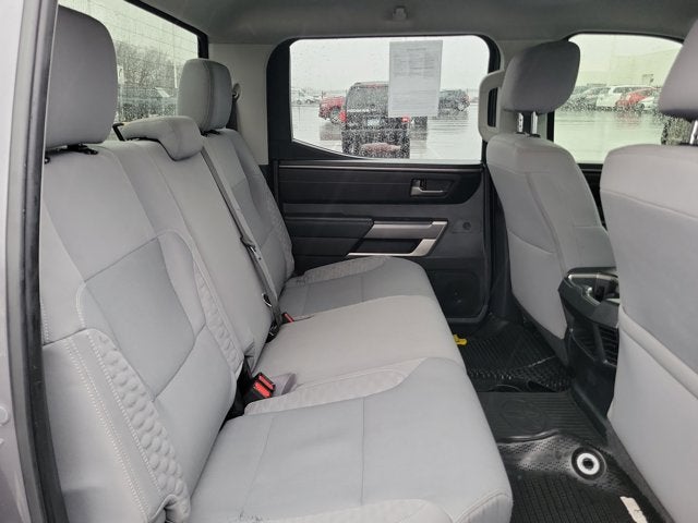 2022 Toyota Tundra 4WD SR5