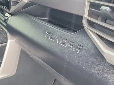 2022 Toyota Tundra 4WD SR5