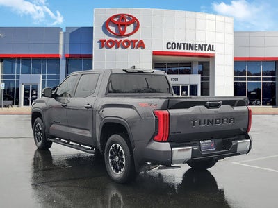 2022 Toyota Tundra 4WD SR5