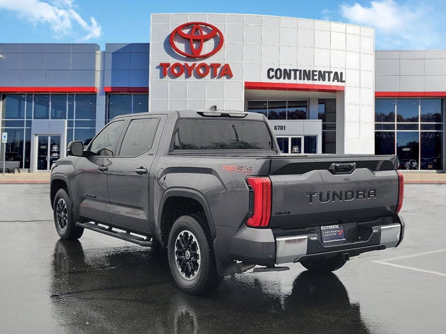 2022 Toyota Tundra 4WD SR5
