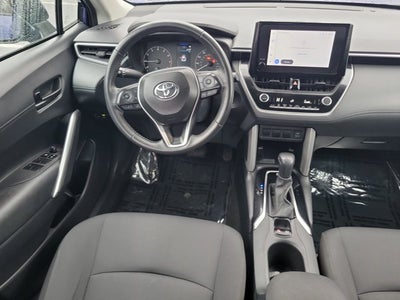 2024 Toyota Corolla Cross LE