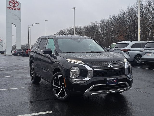 2024 Mitsubishi Outlander SE